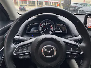 Mazda 2 SG90 Mt Revolution Pack Leder Weiss 4 N