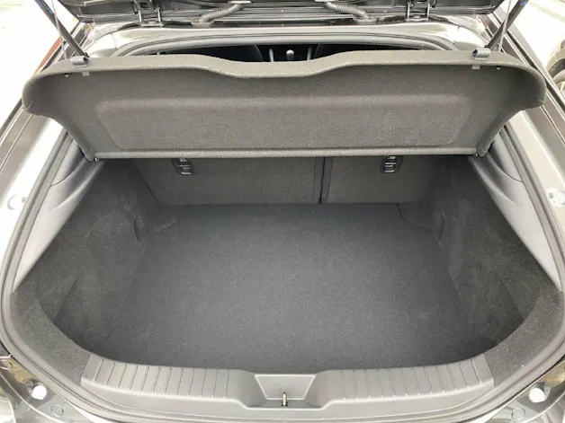 Mazda 3 Hatchback eSG141 AT FWD Exclusive-Line