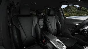 BMW X1 25e xDrive paddles