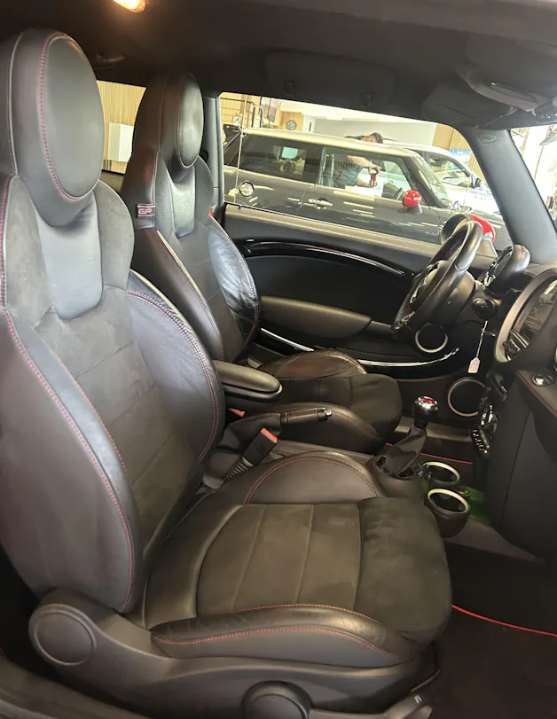 Mini R56 1.6i John Cooper Works GP
