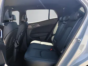 Kia Sportage 1.6 T-GDi Hybrid Black Edition