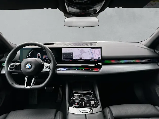 BMW 520d Touring M Sport xDrive G61 (CH) AHK 2.0T
