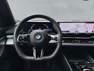 BMW 520d Touring M Sport xDrive G61 (CH) AHK 2.0T