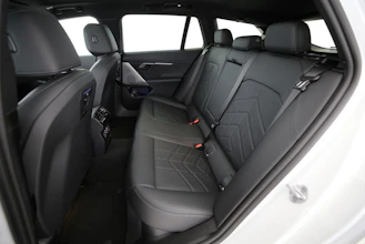 https://vehicle.imgix.net/4306557/b707fa65-12db-4f77-bdd8-ed13a1e241c0.jpg