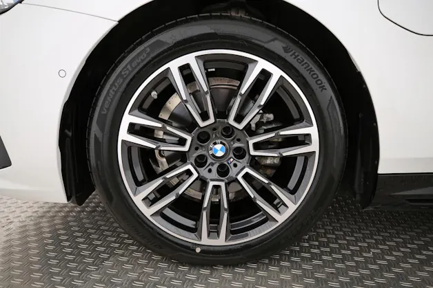 BMW 530e xDrive Touring