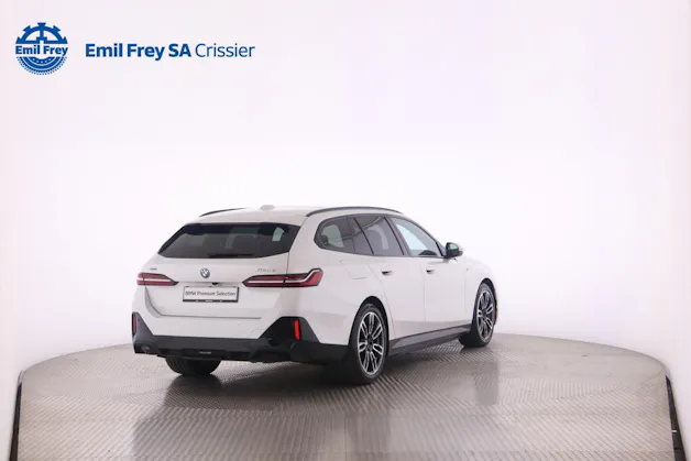 BMW 530e xDrive Touring
