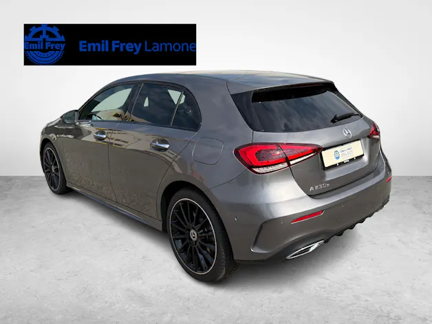 Mercedes-Benz A 250 e AMG Line
