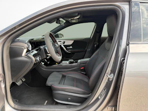 image du véhicule MERCEDES-BENZ A 250 e AMG Line