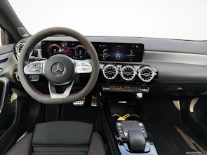 image du véhicule MERCEDES-BENZ A 250 e AMG Line