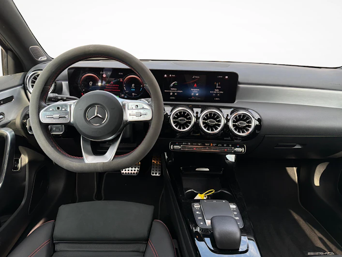 image du véhicule MERCEDES-BENZ A 250