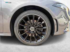https://vehicle.imgix.net/4306592/6717ce97-ae56-4089-9de7-bab366ec2c37.jpg