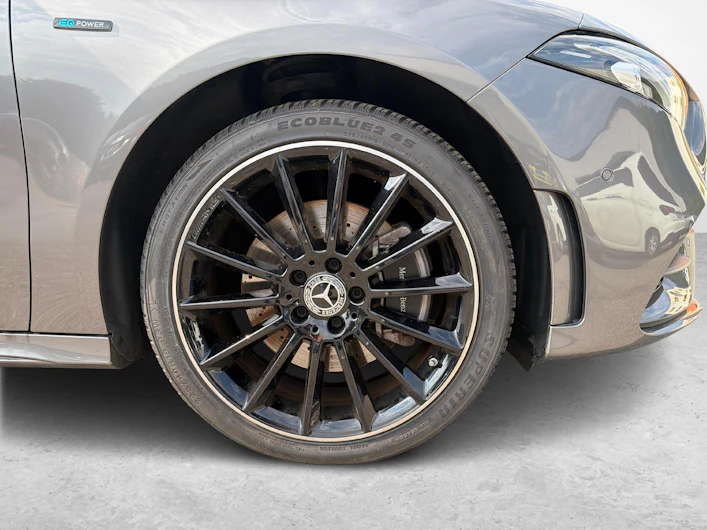 image du véhicule MERCEDES-BENZ A 250