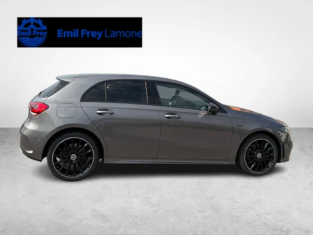 Mercedes-Benz A 250 e AMG Line