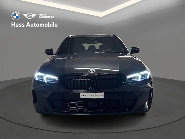 BMW 330i xDrive Touring M Sport