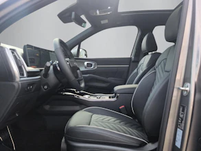 https://vehicle.imgix.net/4306683/2c76f468-667f-45b7-b2ba-af775eed290f.jpg