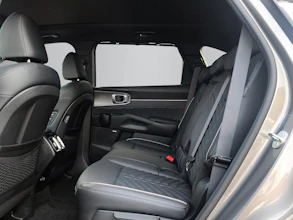 https://vehicle.imgix.net/4306683/f0b99443-88ff-47d0-9a59-4e28c72c5262.jpg