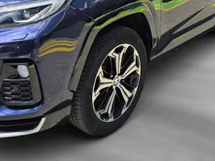 Suzuki Across 2.5 PHEV Compact Top 4x4