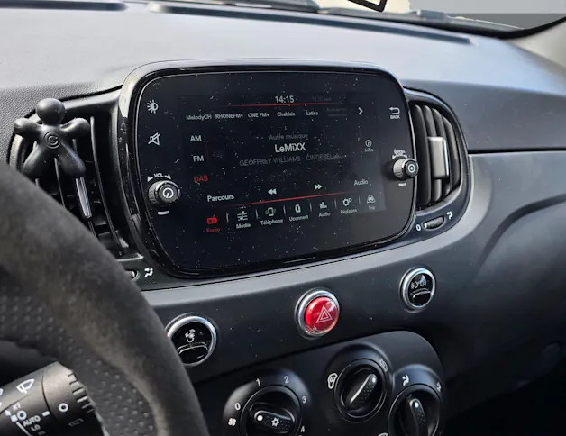 Fiat 595 Abarth 1.4 T-Jet 165