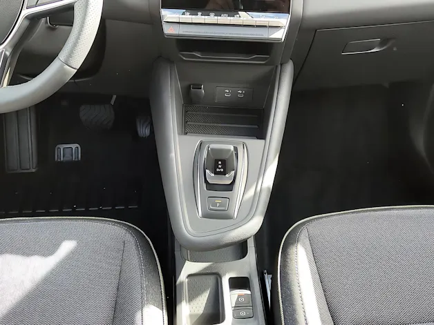 Mitsubishi Grandis 1.8 HEV Intense