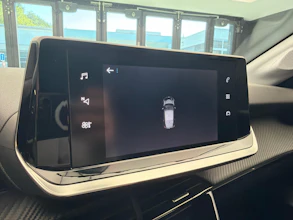 https://vehicle.imgix.net/4306791/338a4111-e067-41ec-bfbb-1084886ef50e.jpg