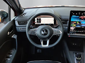 https://vehicle.imgix.net/4306811/bda067ef-20a1-403e-bb4e-d06112a1ab81.jpg