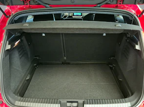 image du véhicule MITSUBISHI Grandis 1.8 HEV Invite+