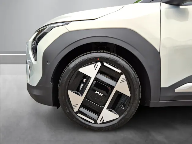 Kia EV3 81 kWh Earth+