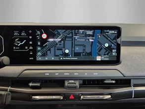 https://vehicle.imgix.net/4306828/ce998136-3468-47f6-8279-f1a58c5b95c0.jpg