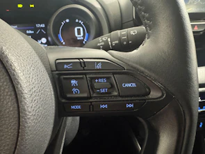 image du véhicule TOYOTA Yaris 1.5 VVT-i HSD Trend