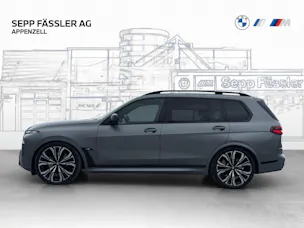 BMW X7 M60i