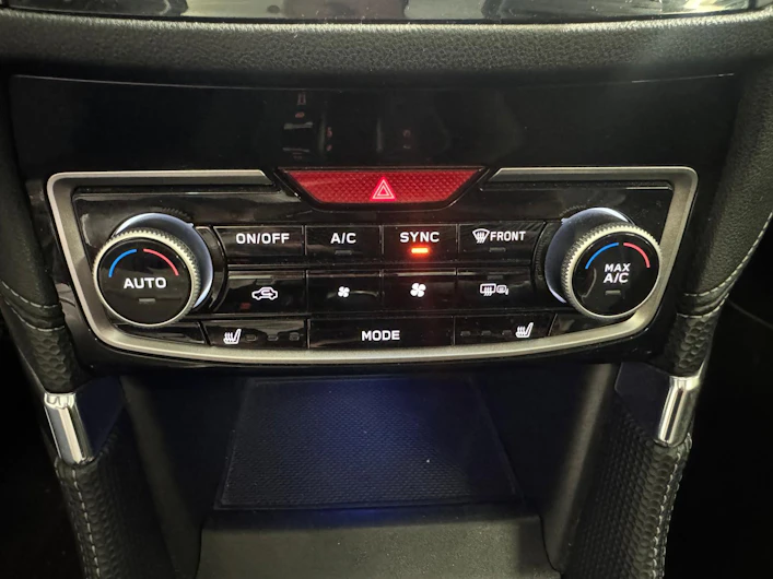Fahrzeugbild SUBARU FORESTER