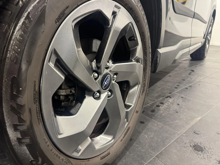 Fahrzeugbild SUBARU FORESTER