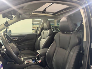 Fahrzeugbild SUBARU Forester Station 2.0i e-Boxer Black Edition