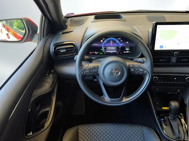 Toyota Yaris 1.5 VVT-i HSD Premium