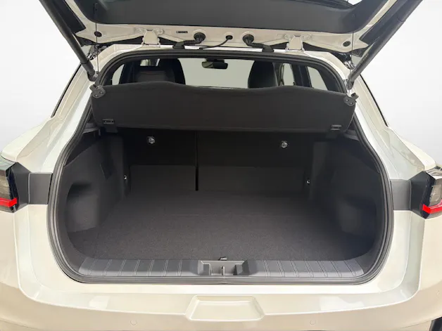 Lexus LBX 1.5 Hybrid Cool AWD