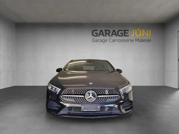 Mercedes-Benz A-Klasse W177 A 250 AMG Line 4m