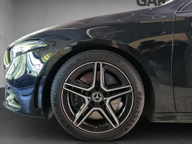 Mercedes-Benz A-Klasse W177 A 250 AMG Line 4m