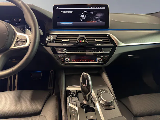BMW 545e xDrive M-SportPaket