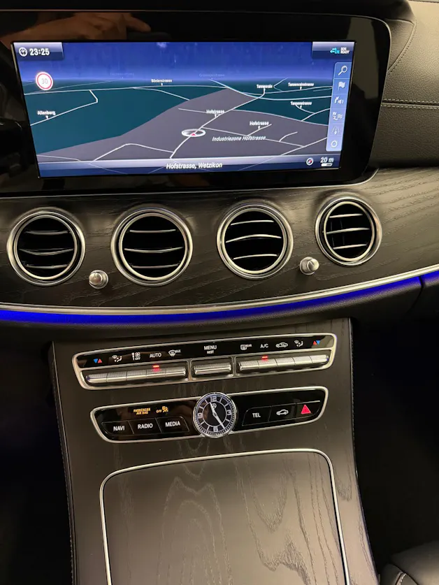 Mercedes-Benz E 350 d AMG Line 4Matic