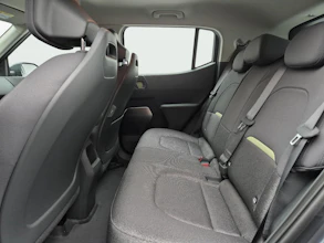 https://vehicle.imgix.net/4306965/174aa544-31c9-4793-b680-36c91fc696a6.jpg