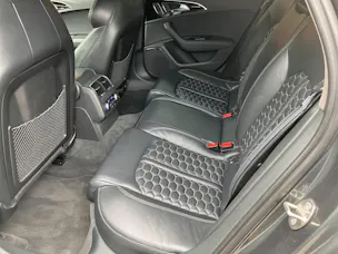 Audi RS6 Avant 4.0 V8 TFSI quattro T-Tronic