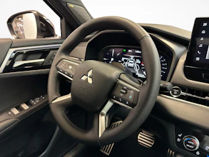 https://vehicle.imgix.net/4307030/af659075-4732-4b7a-bb6e-a7c29f64b26a.jpg