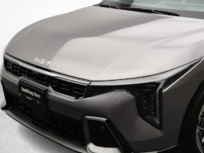 https://vehicle.imgix.net/4307040/634e4511-36e7-49cf-957c-ff430fbbf404.jpg