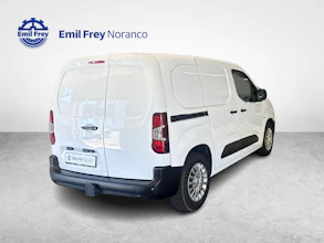 https://vehicle.imgix.net/4307042/cf908b2e-c2ef-4104-82b1-be3b235a193e.jpg