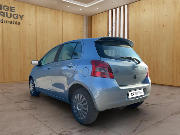 Toyota Yaris 1.3 16V Linea Sol
