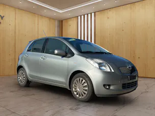 Toyota Yaris 1.3 16V Linea Sol