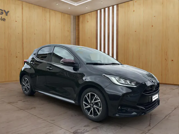 Toyota Yaris 1.5 VVT-i HSD Trend