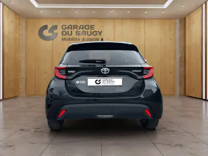 Toyota Yaris 1.5 VVT-i HSD Trend