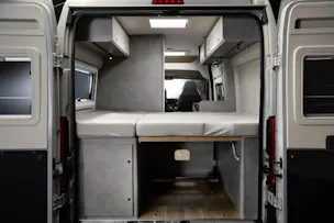 Peugeot Boxer ADVTR 6.0 DF 3.5t  L3H2 2.2BlueHDi 140 CROSSCAMP