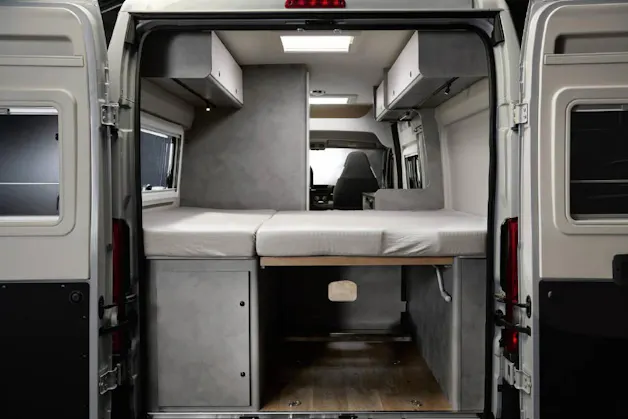 Peugeot Boxer ADVTR 6.0 DF 3.5t  L3H2 2.2BlueHDi 140 CROSSCAMP